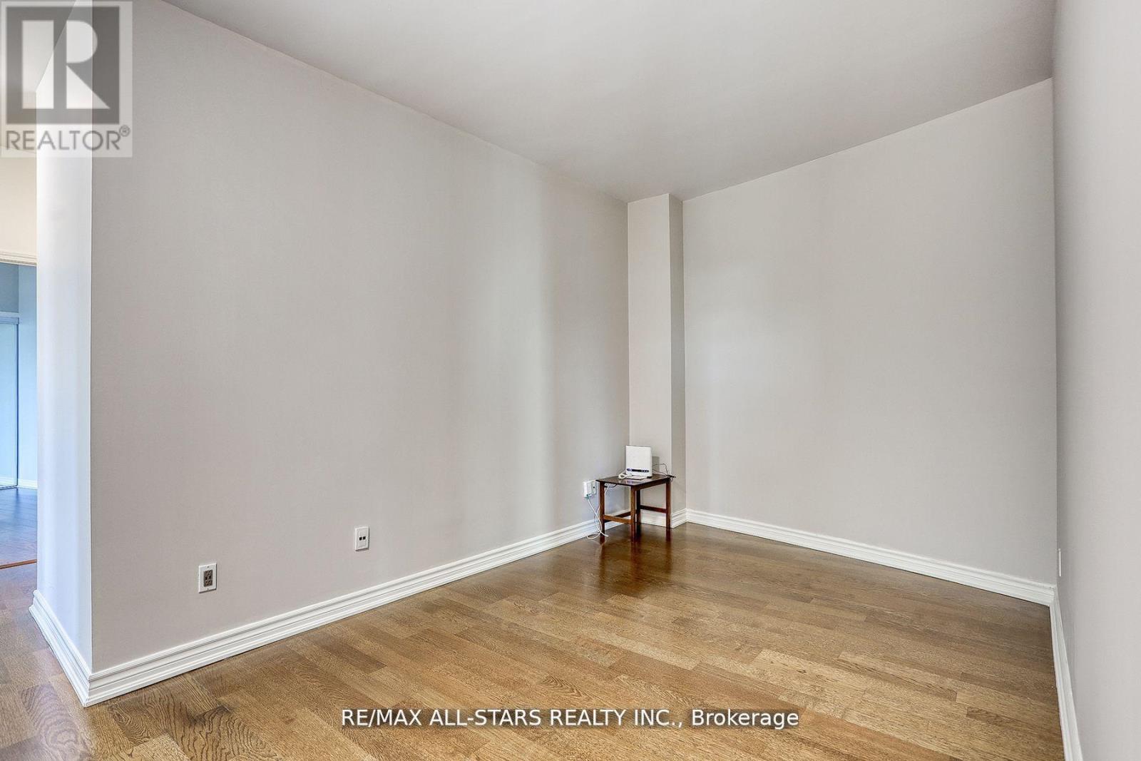 Gph1 - 18 Valley Woods Road S, Toronto, Ontario  M3A 0A1 - Photo 29 - C12669992