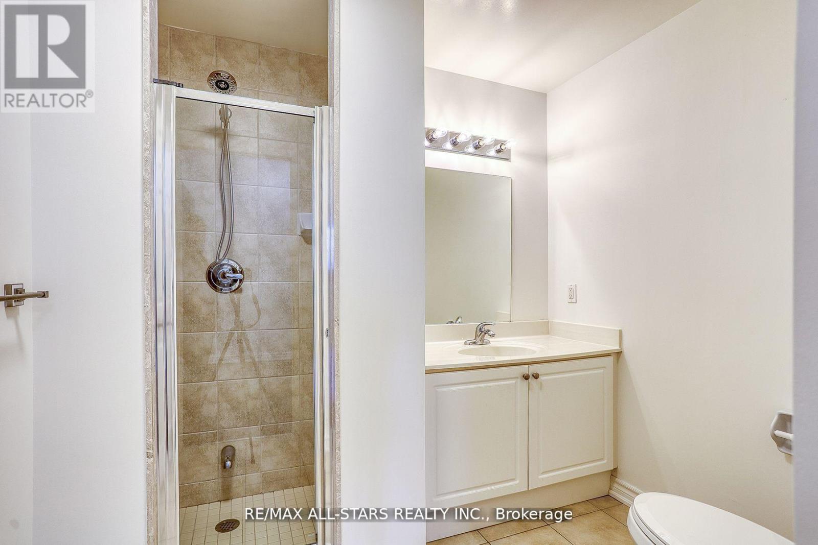 Gph1 - 18 Valley Woods Road S, Toronto, Ontario  M3A 0A1 - Photo 32 - C12669992