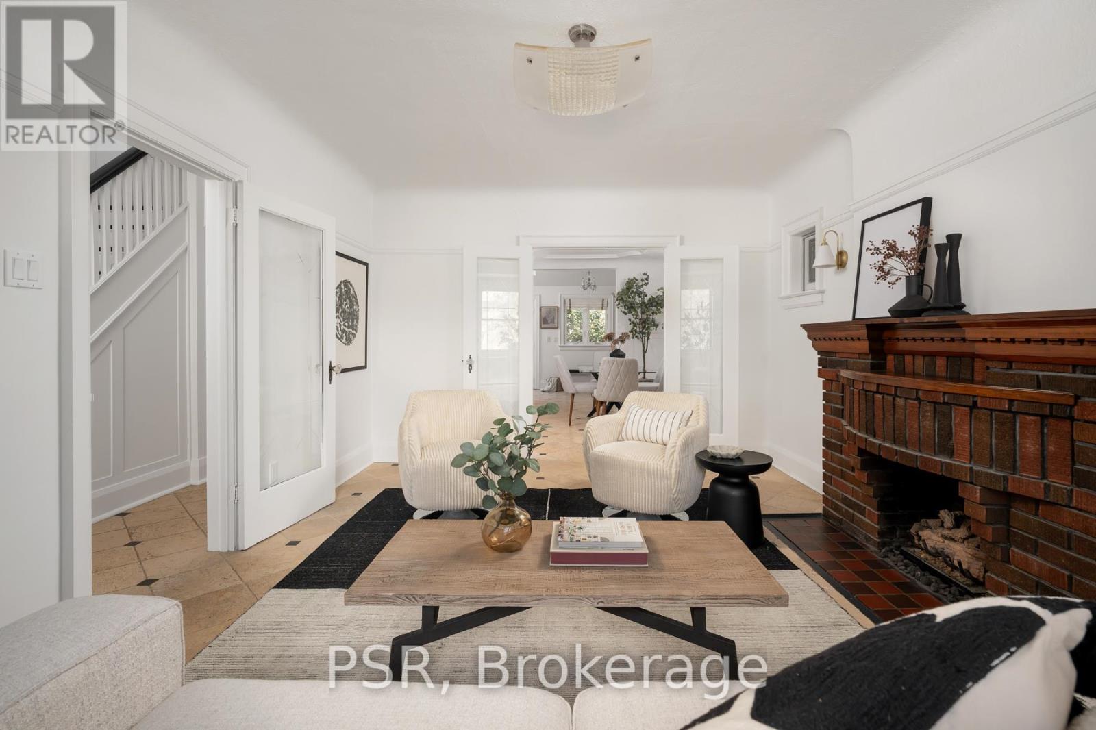 217 Northcliffe Boulevard, Toronto, Ontario  M6E 3K8 - Photo 10 - C12670048