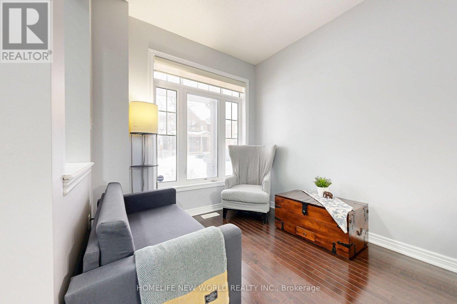 15 Brock Avenue, Markham, Ontario  L6C 0V4 - Photo 3 - N12669970