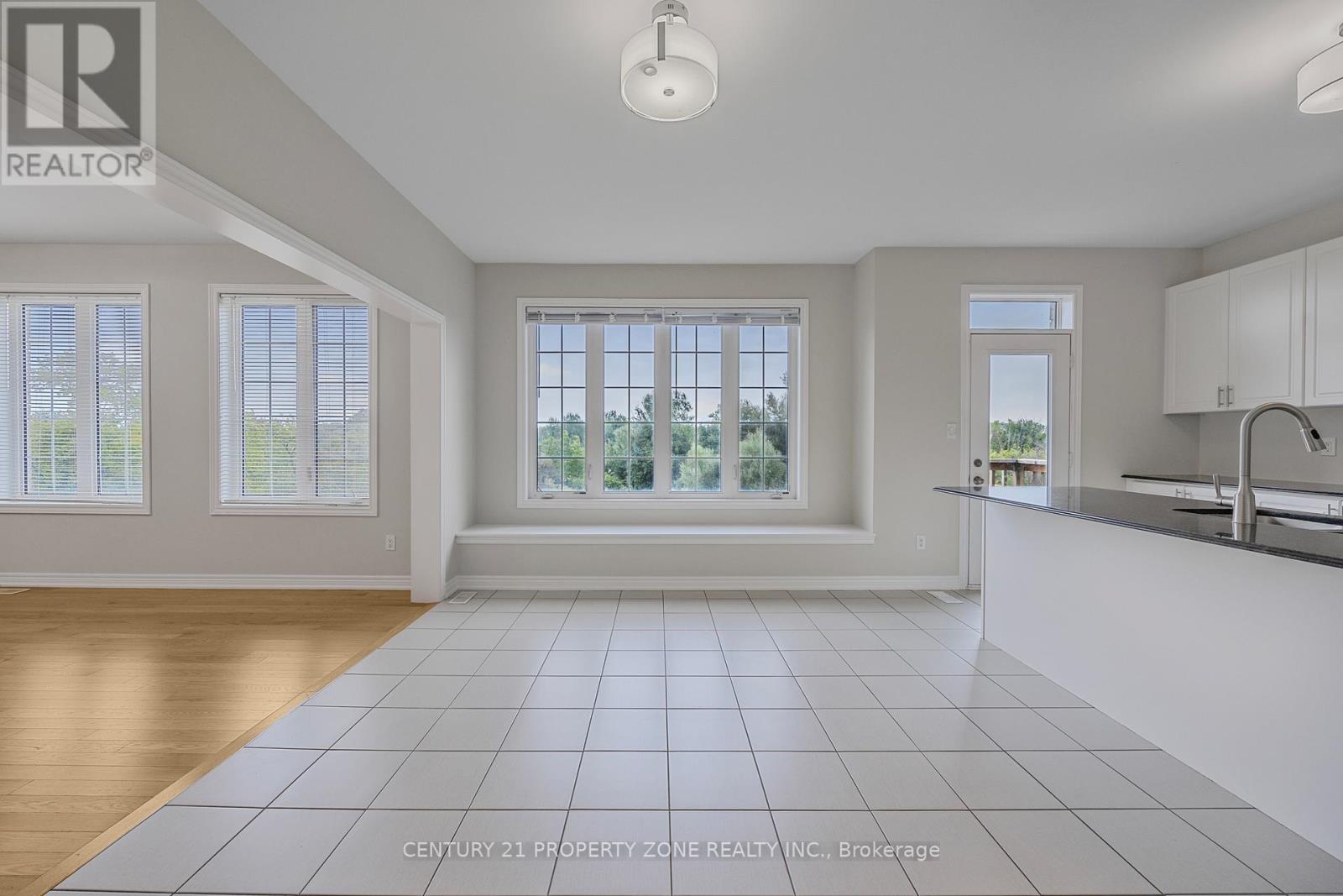 919 Green Street, Innisfil, Ontario  L0L 1W0 - Photo 15 - N12669972