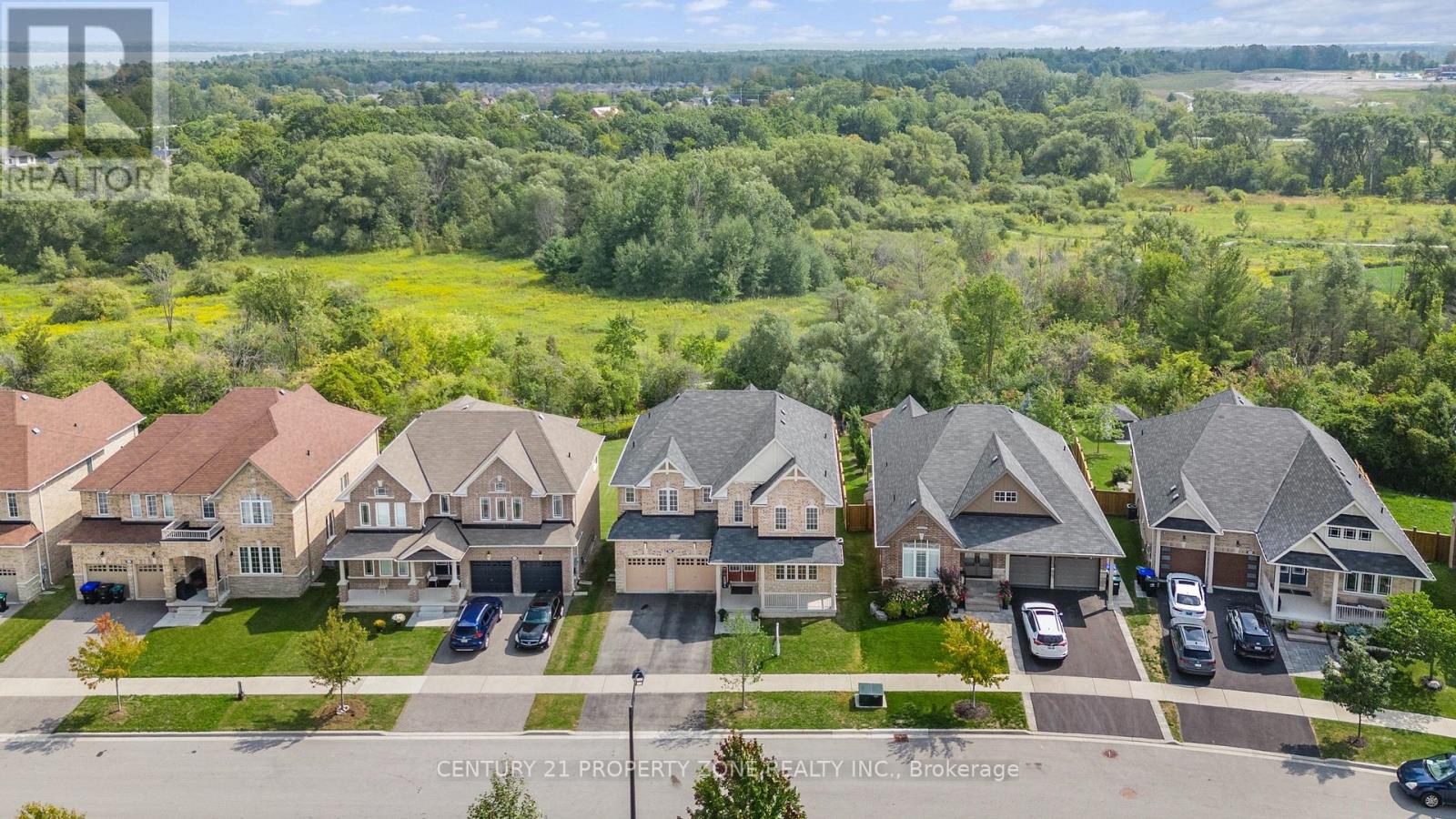 919 Green Street, Innisfil, Ontario  L0L 1W0 - Photo 4 - N12669972