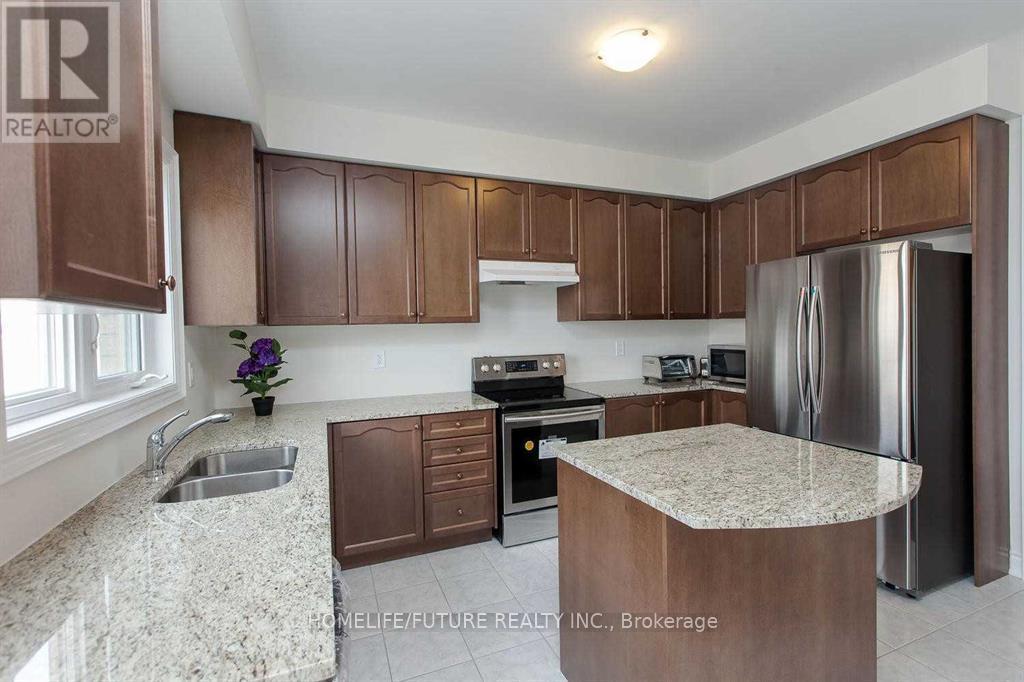 109 Milby Crescent, Bradford West Gwillimbury, Ontario  L3Z 0X8 - Photo 12 - N12670032