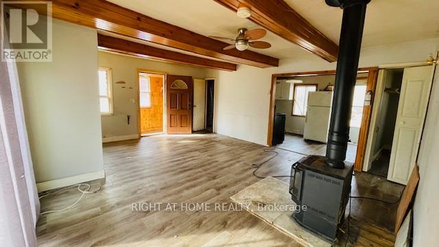 26 George Avenue, Wasaga Beach, Ontario  L9Z 2X9 - Photo 5 - S12670070