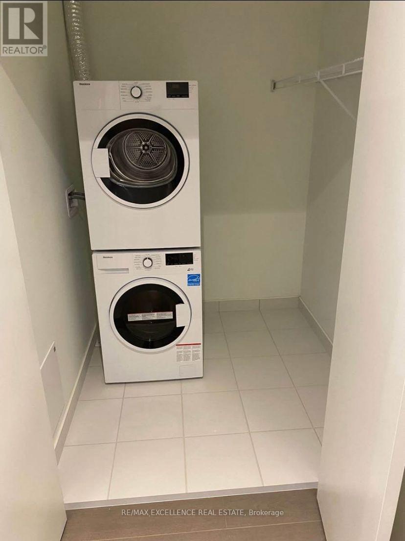 1705 - 28 Ann Street, Mississauga, Ontario  M3C 0H5 - Photo 6 - W12669962