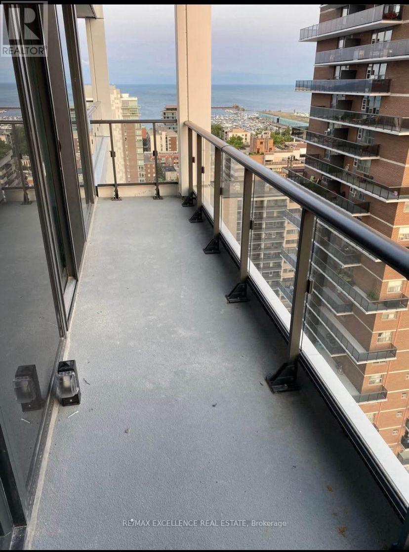 1705 - 28 Ann Street, Mississauga, Ontario  M3C 0H5 - Photo 8 - W12669962