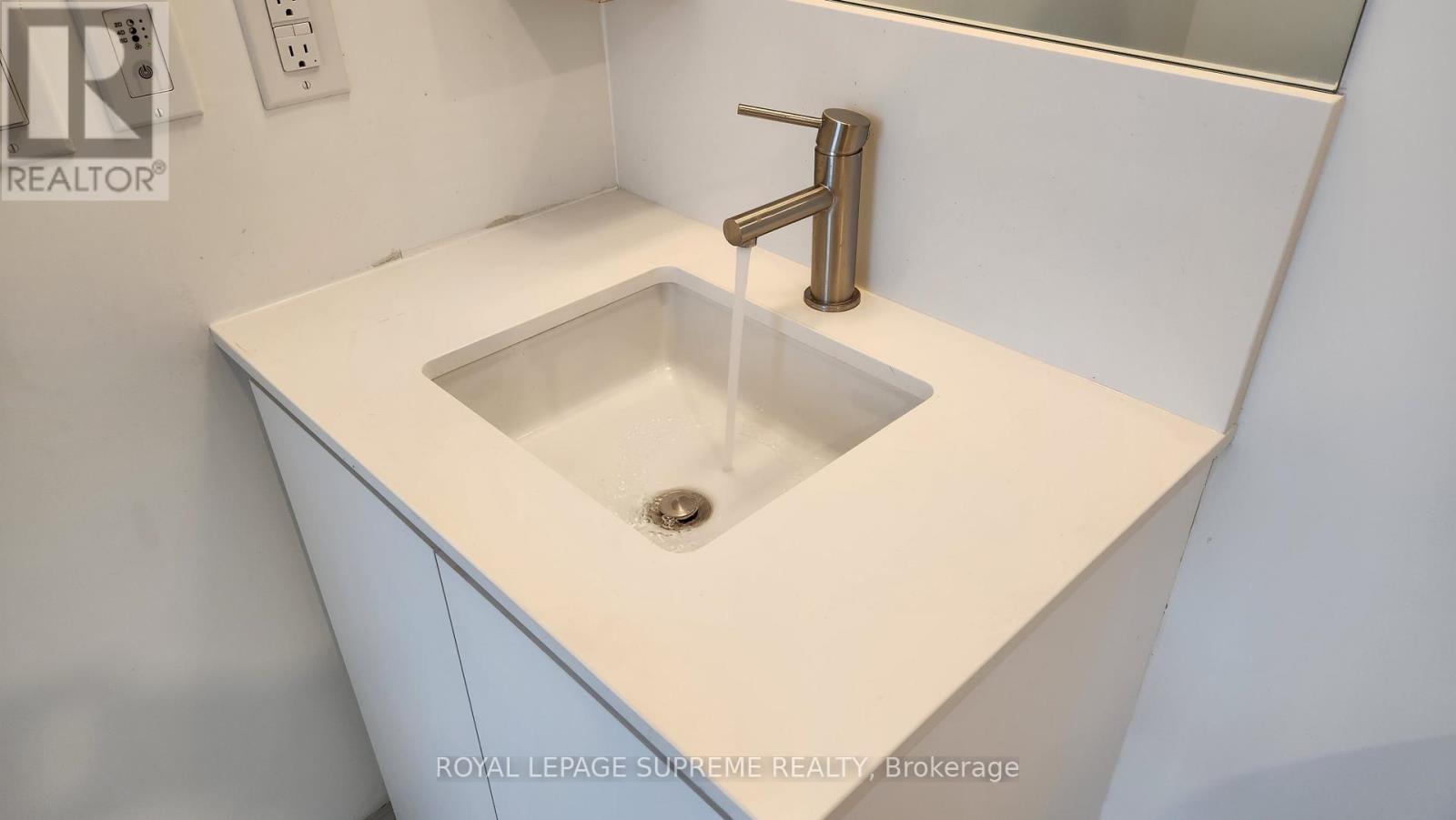 Lph15 - 1100 Sheppard Avenue W, Toronto (York University Heights), Ontario  M3K 0E4 - Photo 12 - W12669966