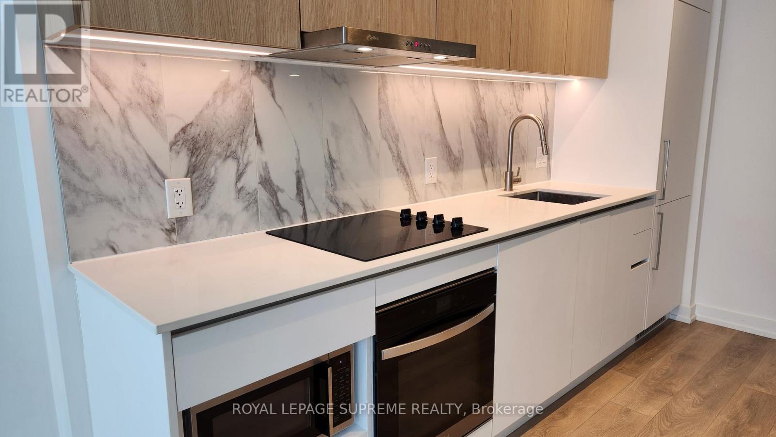 Lph15 - 1100 Sheppard Avenue W, Toronto (York University Heights), Ontario  M3K 0E4 - Photo 4 - W12669966