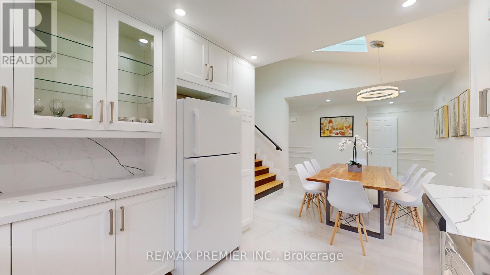 114 Tandridge Crescent, Toronto, Ontario  M9W 5N9 - Photo 16 - W12669968