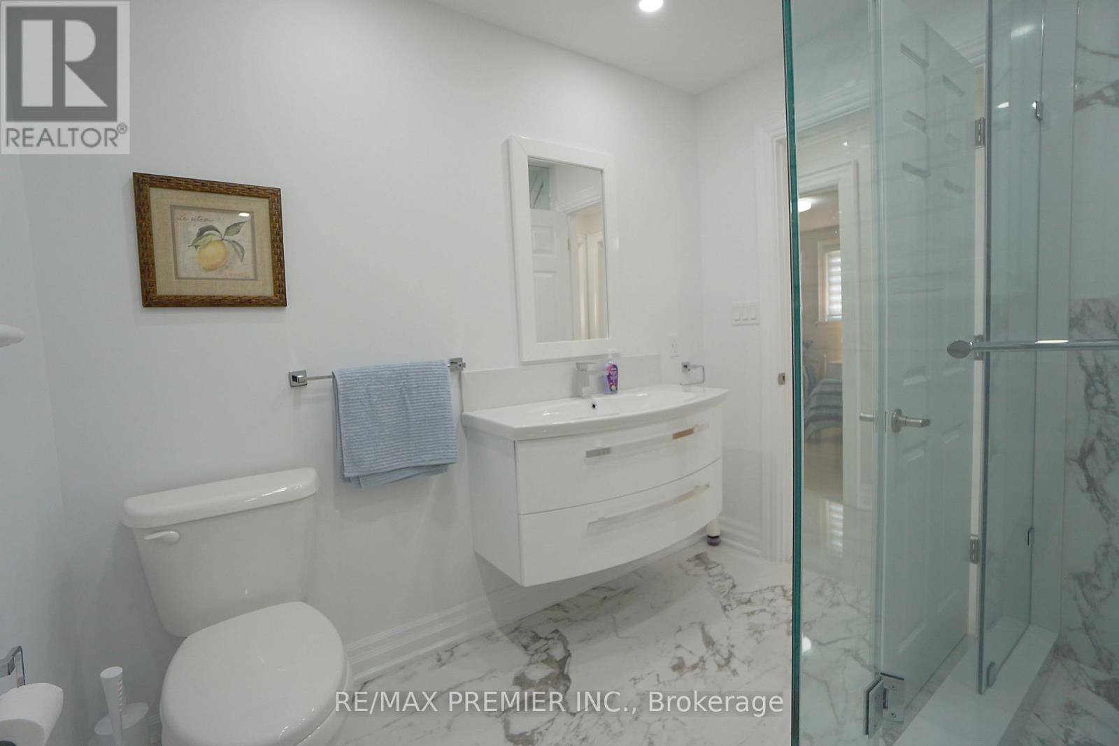 114 Tandridge Crescent, Toronto, Ontario  M9W 5N9 - Photo 3 - W12669968