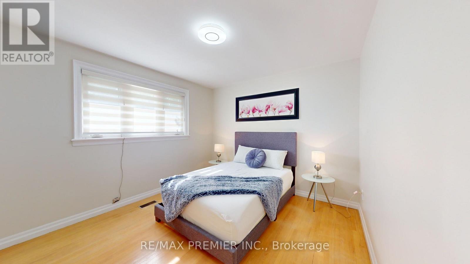 114 Tandridge Crescent, Toronto, Ontario  M9W 5N9 - Photo 6 - W12669968