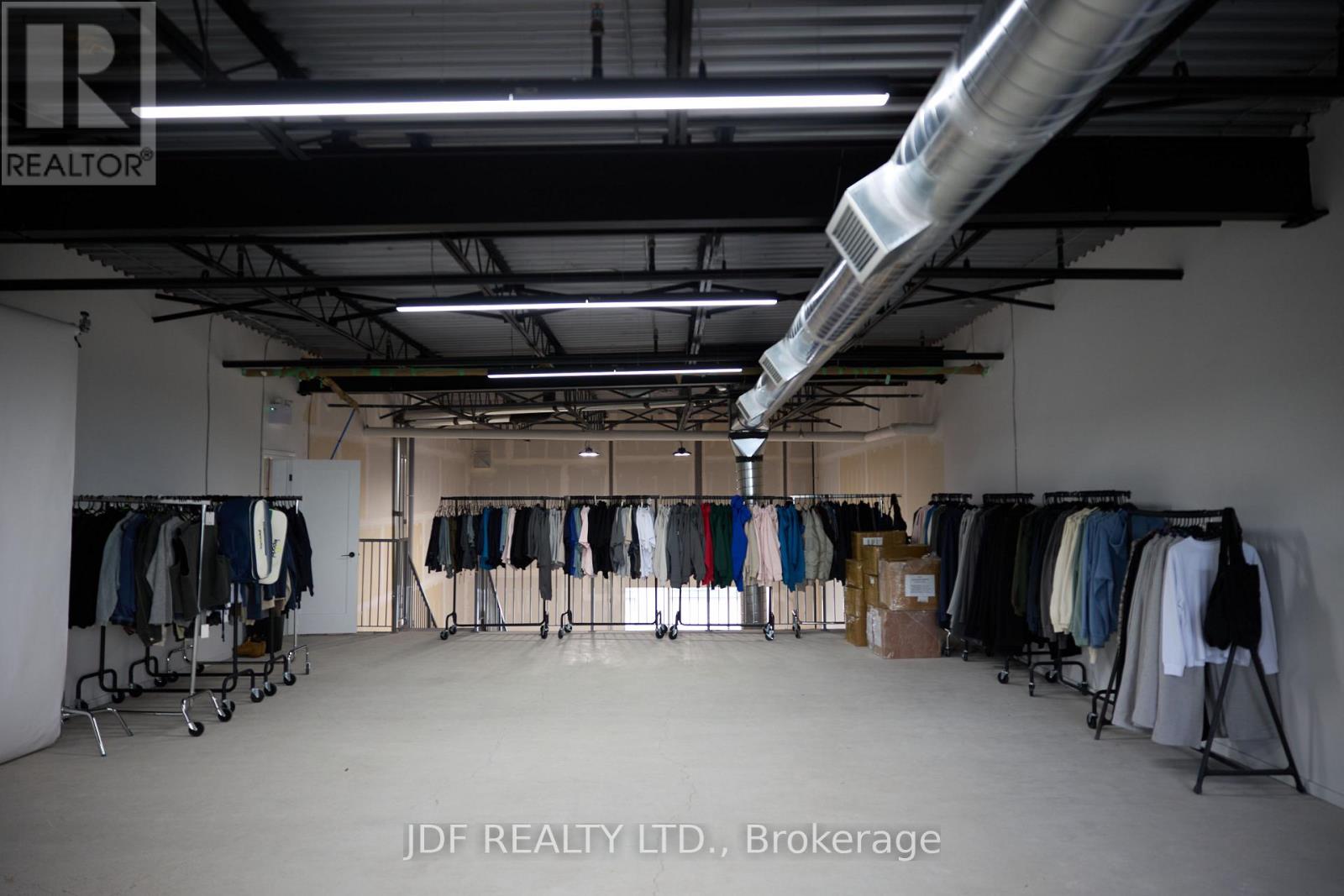 16/17 - 5270 Solar Drive, Mississauga, Ontario  L4W 5M8 - Photo 13 - W12669990