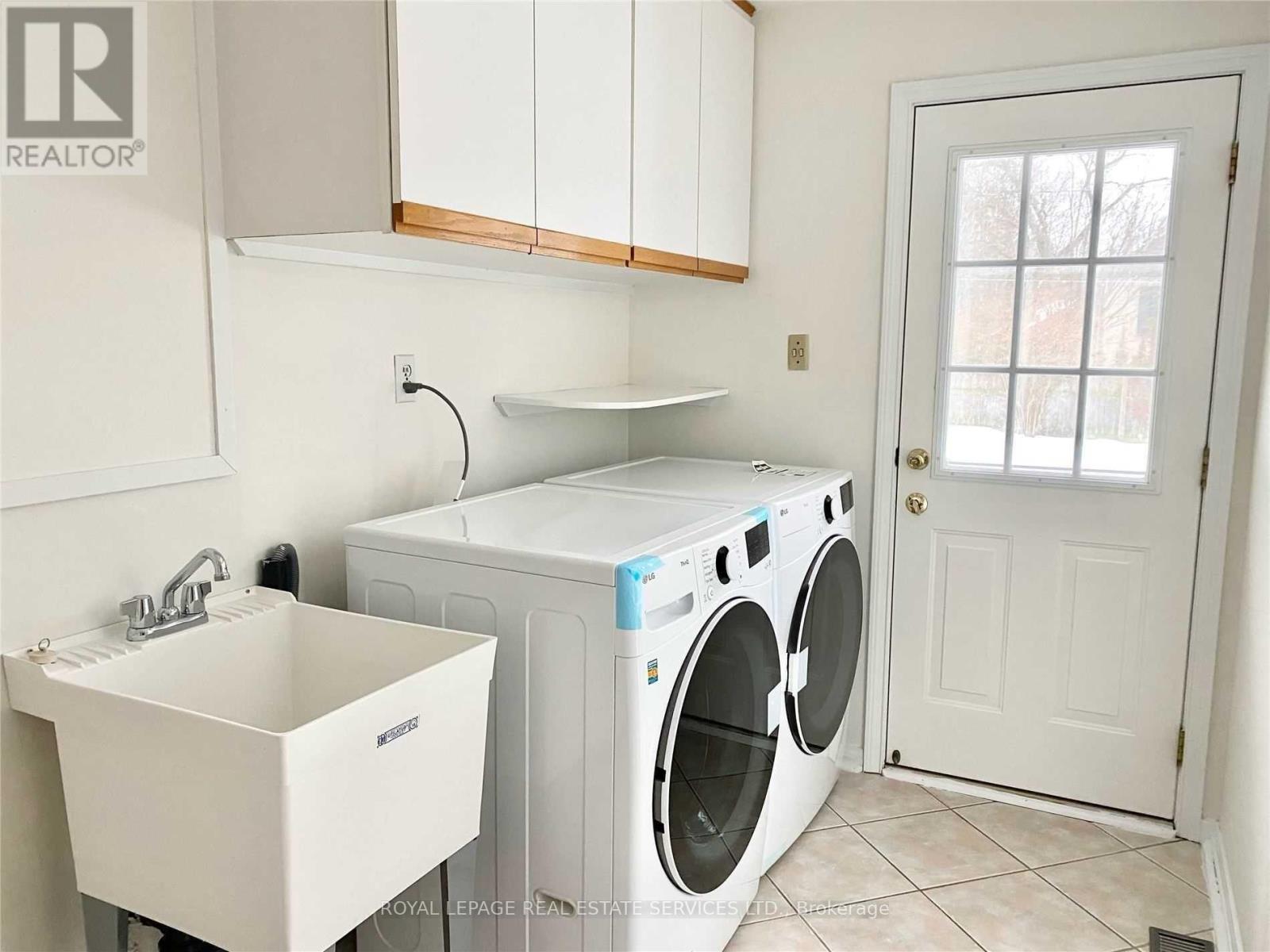 1268 Cleaver Drive, Oakville, Ontario  L6J 1W3 - Photo 10 - W12670000