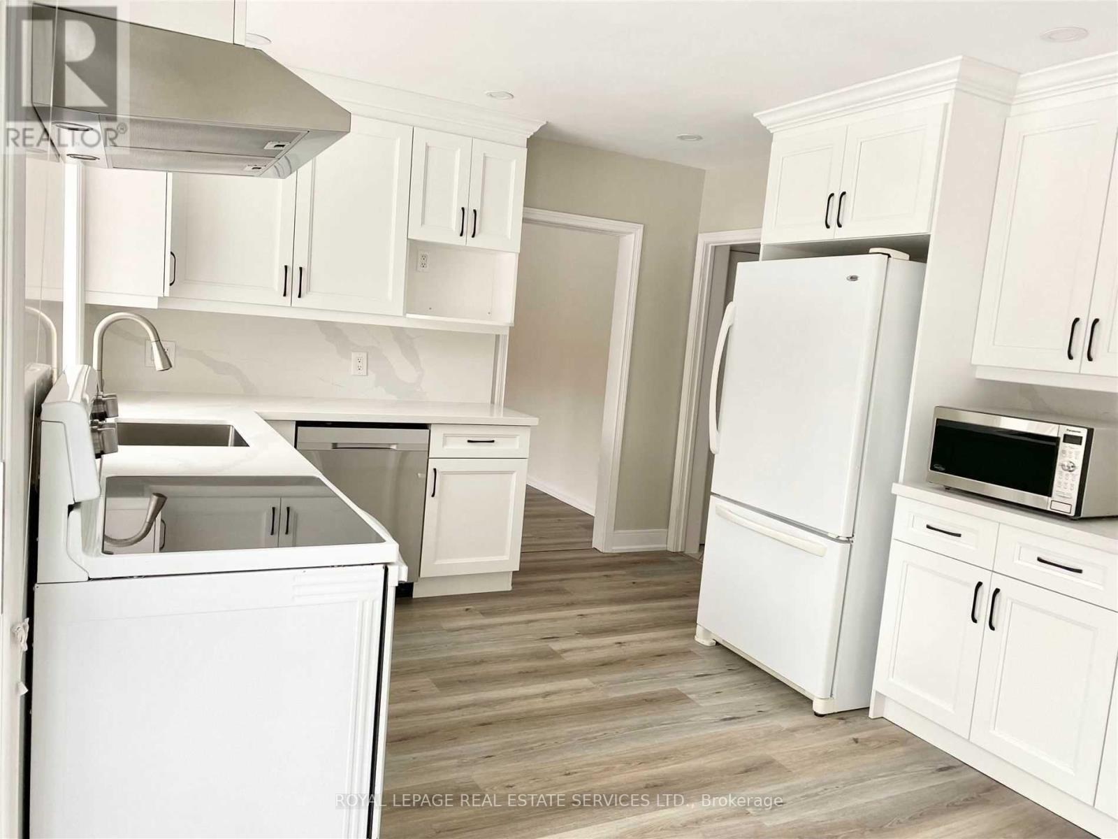 1268 Cleaver Drive, Oakville, Ontario  L6J 1W3 - Photo 6 - W12670000