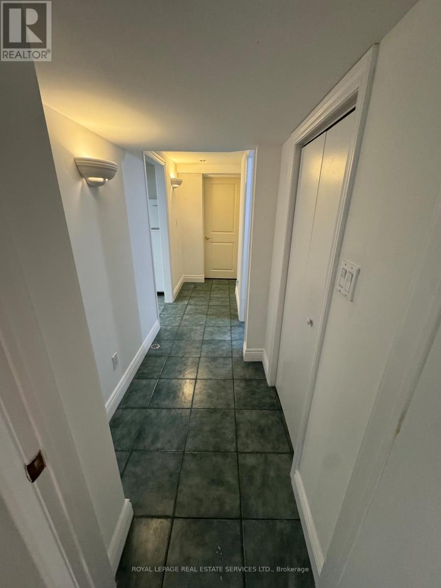 Bsmt - 4 Beaver Bend Crescent, Toronto, Ontario  M9B 5P8 - Photo 10 - W12670010