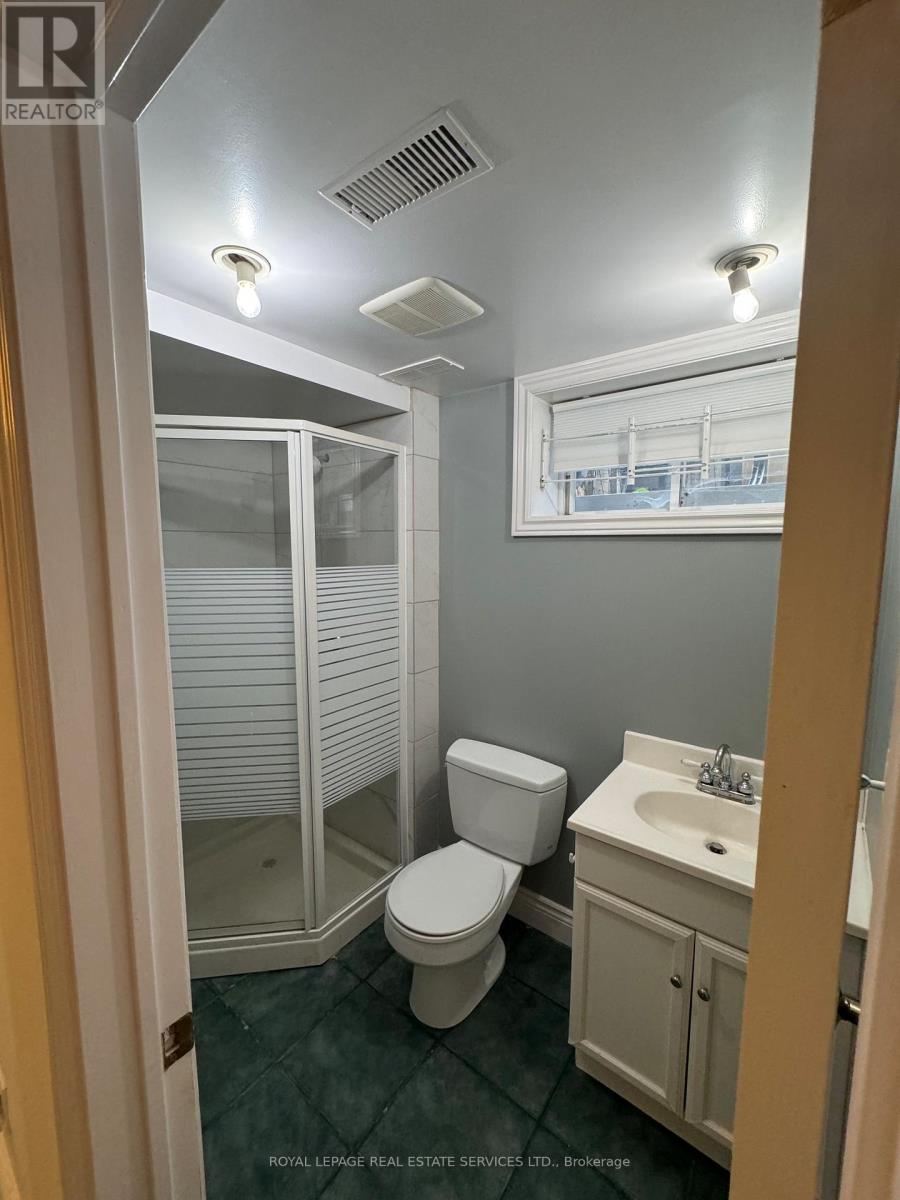 Bsmt - 4 Beaver Bend Crescent, Toronto, Ontario  M9B 5P8 - Photo 11 - W12670010