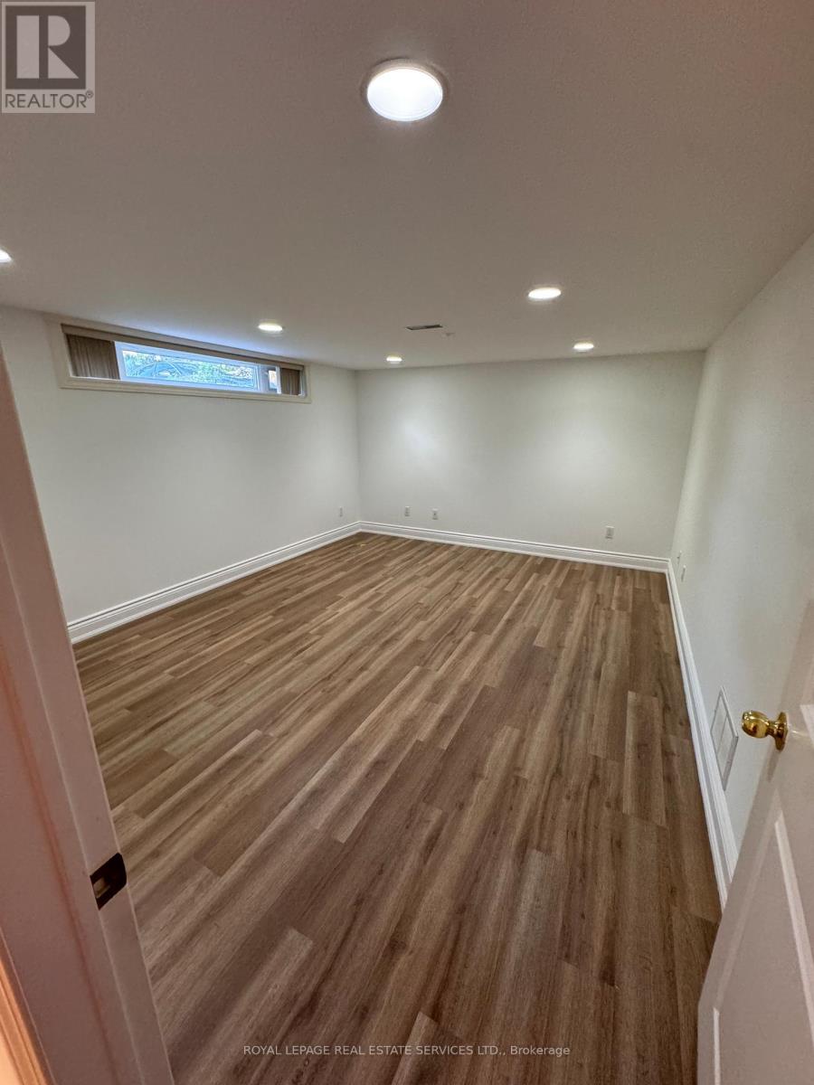 Bsmt - 4 Beaver Bend Crescent, Toronto, Ontario  M9B 5P8 - Photo 12 - W12670010