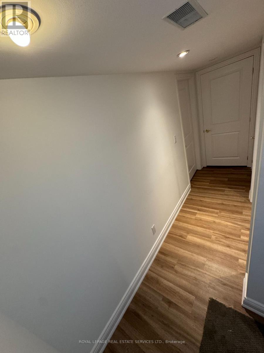 Bsmt - 4 Beaver Bend Crescent, Toronto, Ontario  M9B 5P8 - Photo 14 - W12670010