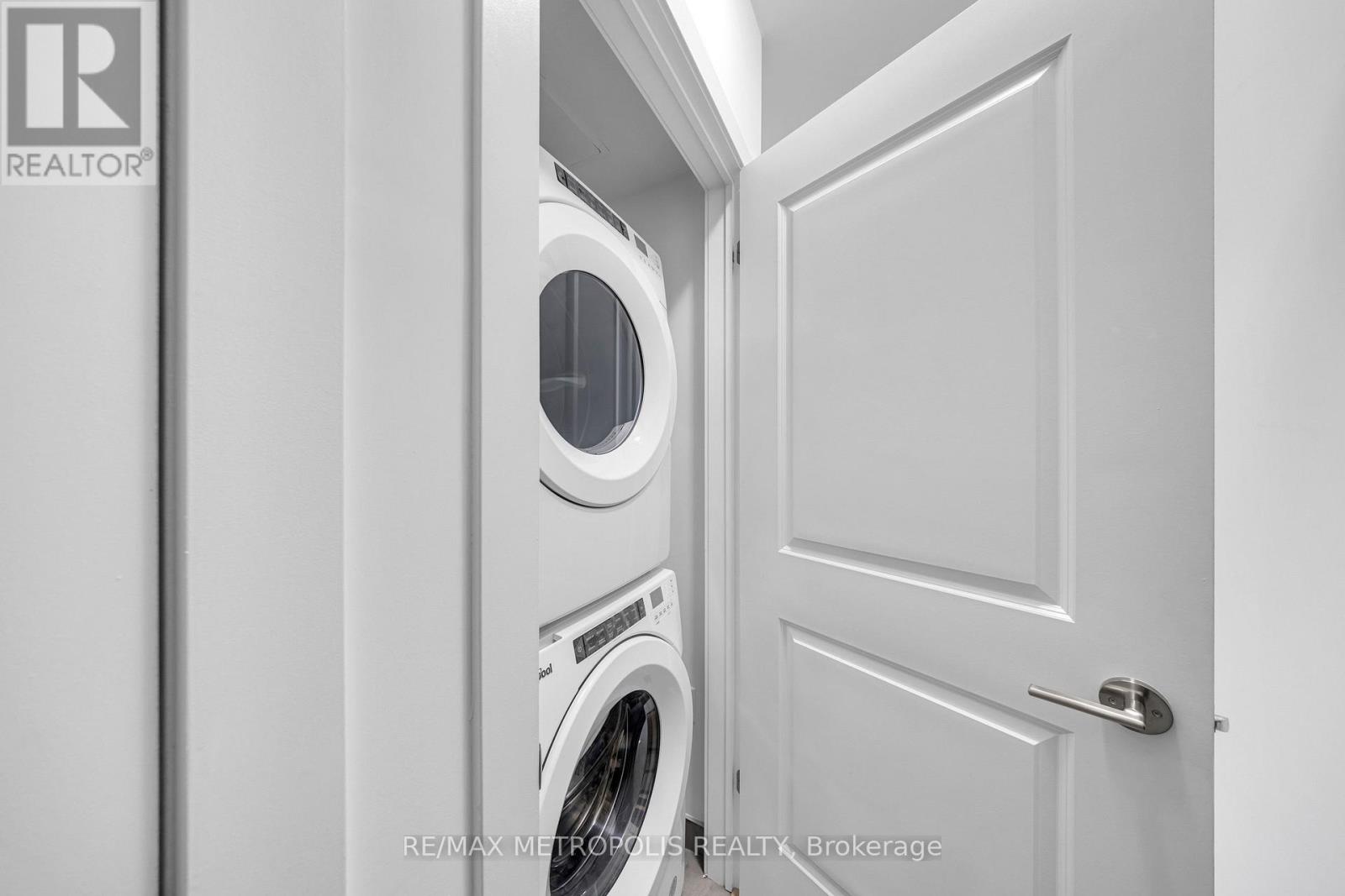 106 - 1115 Douglas Mccurdy Common, Mississauga, Ontario  L5G 0C6 - Photo 16 - W12670016