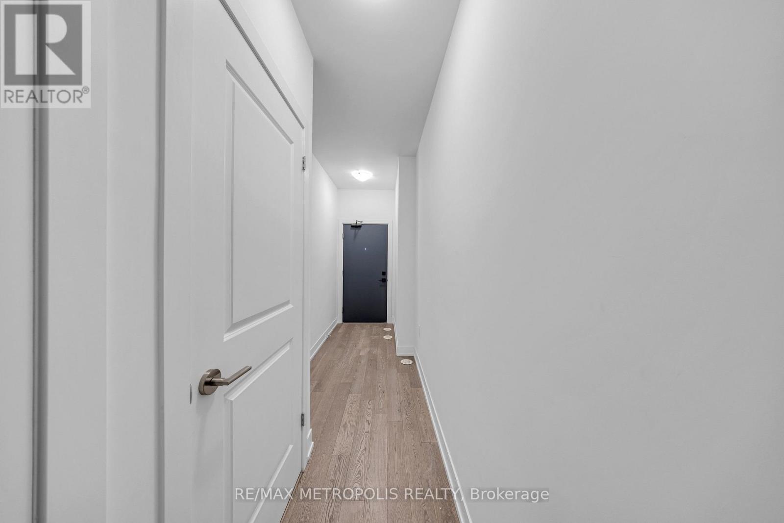 106 - 1115 Douglas Mccurdy Common, Mississauga, Ontario  L5G 0C6 - Photo 17 - W12670016