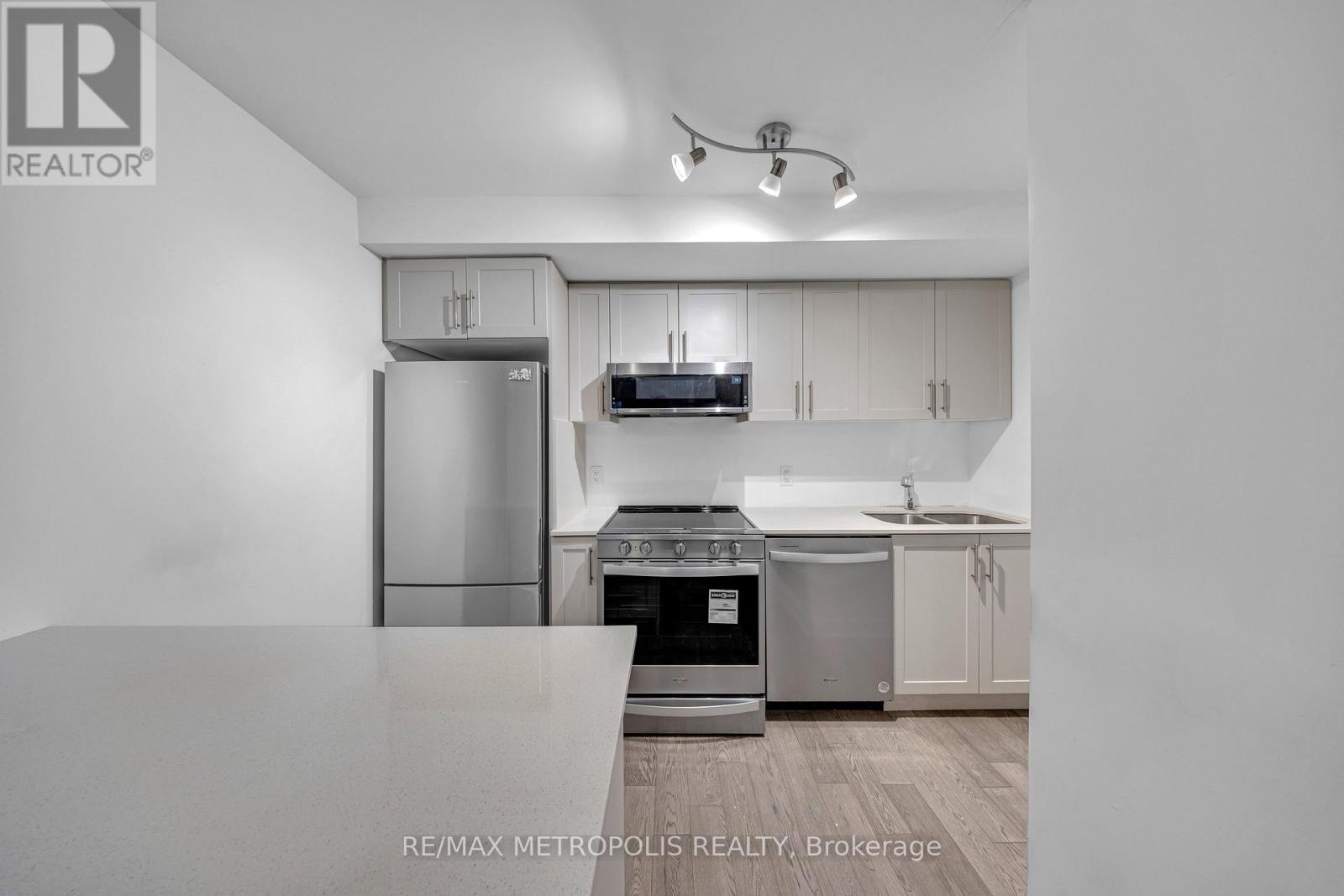 106 - 1115 Douglas Mccurdy Common, Mississauga, Ontario  L5G 0C6 - Photo 5 - W12670016