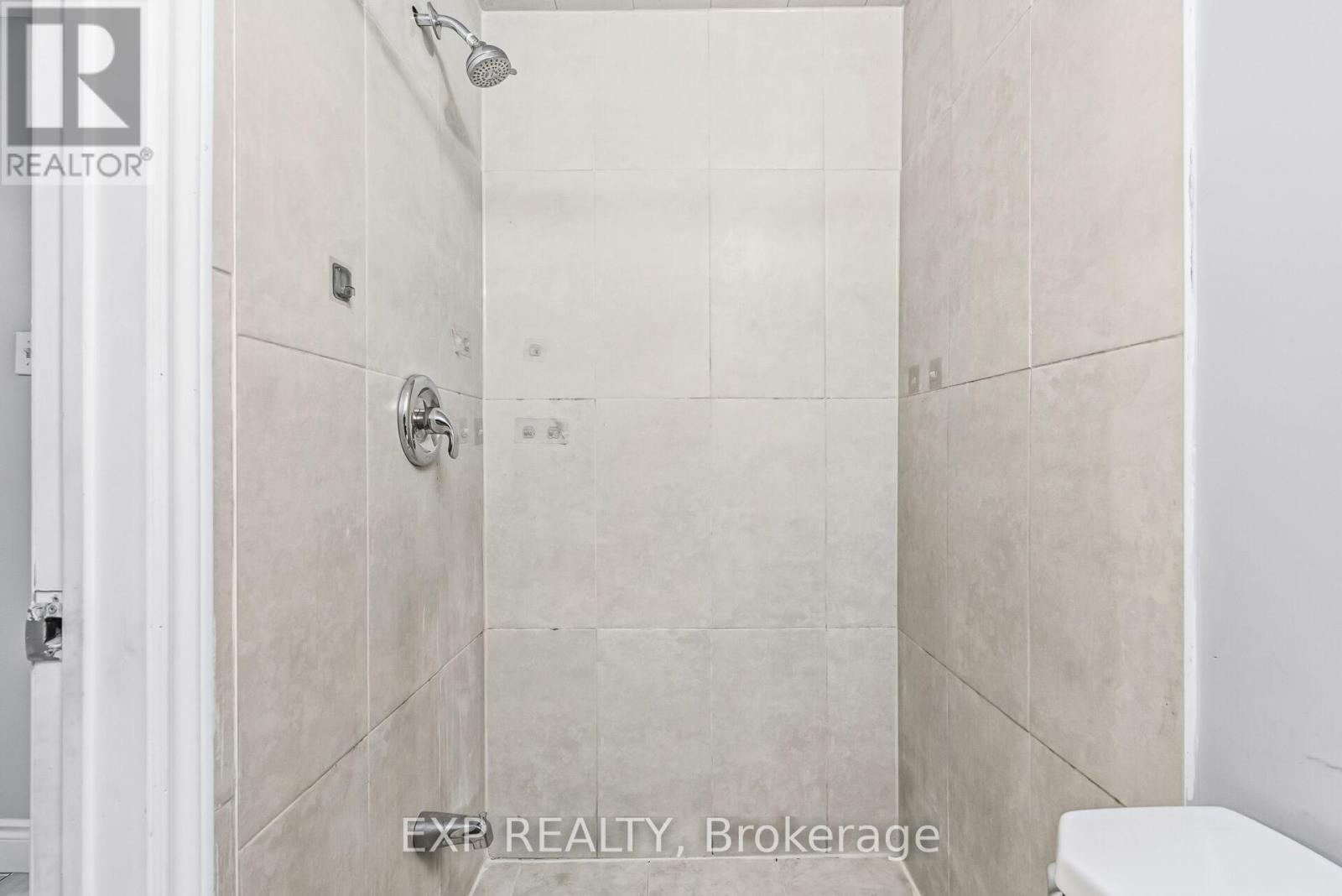 35 Mccallum Court, Brampton, Ontario  L6W 3M3 - Photo 34 - W12670024