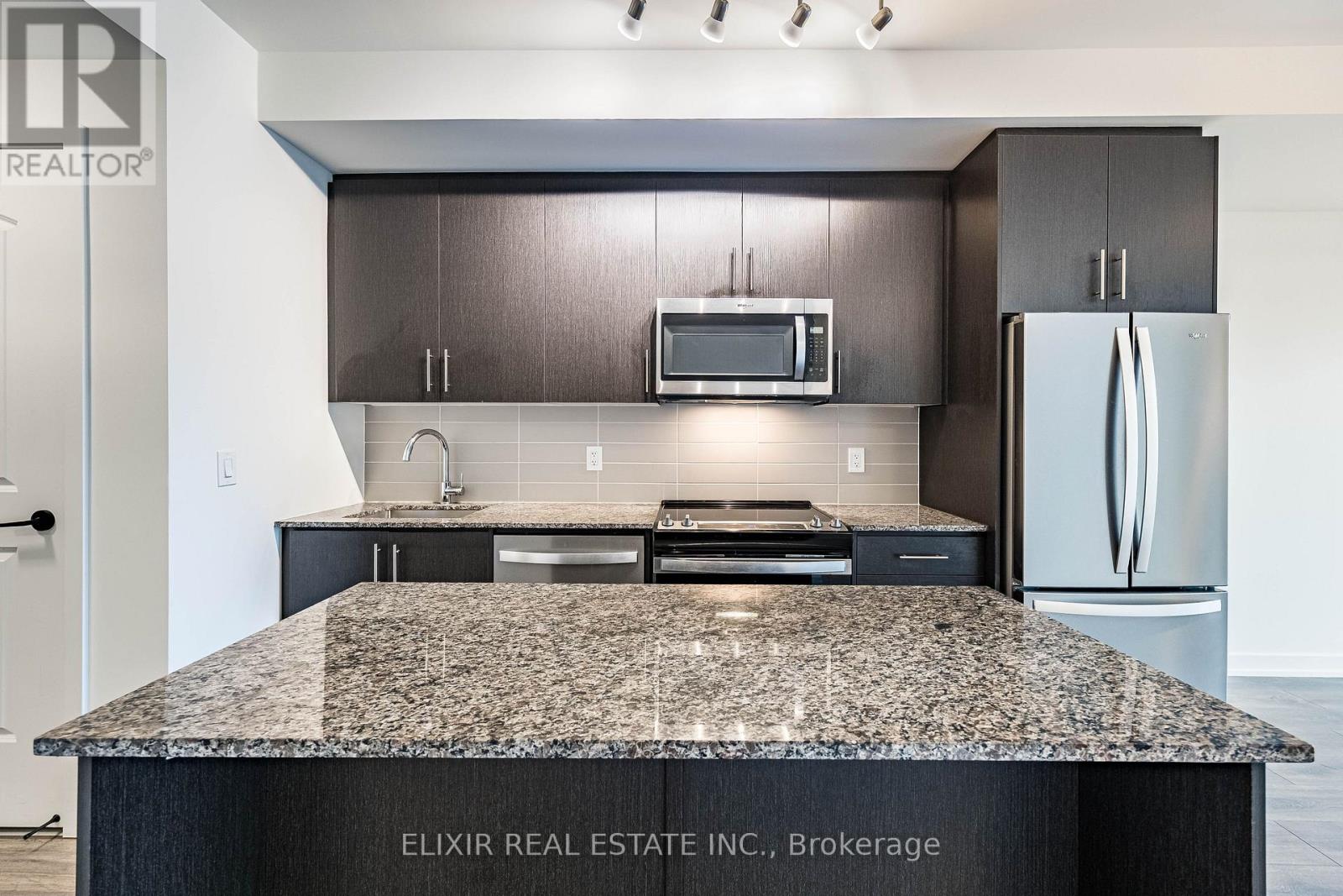 414 - 345 Wheat Boom Drive, Oakville, Ontario  L6H 7X4 - Photo 11 - W12670030