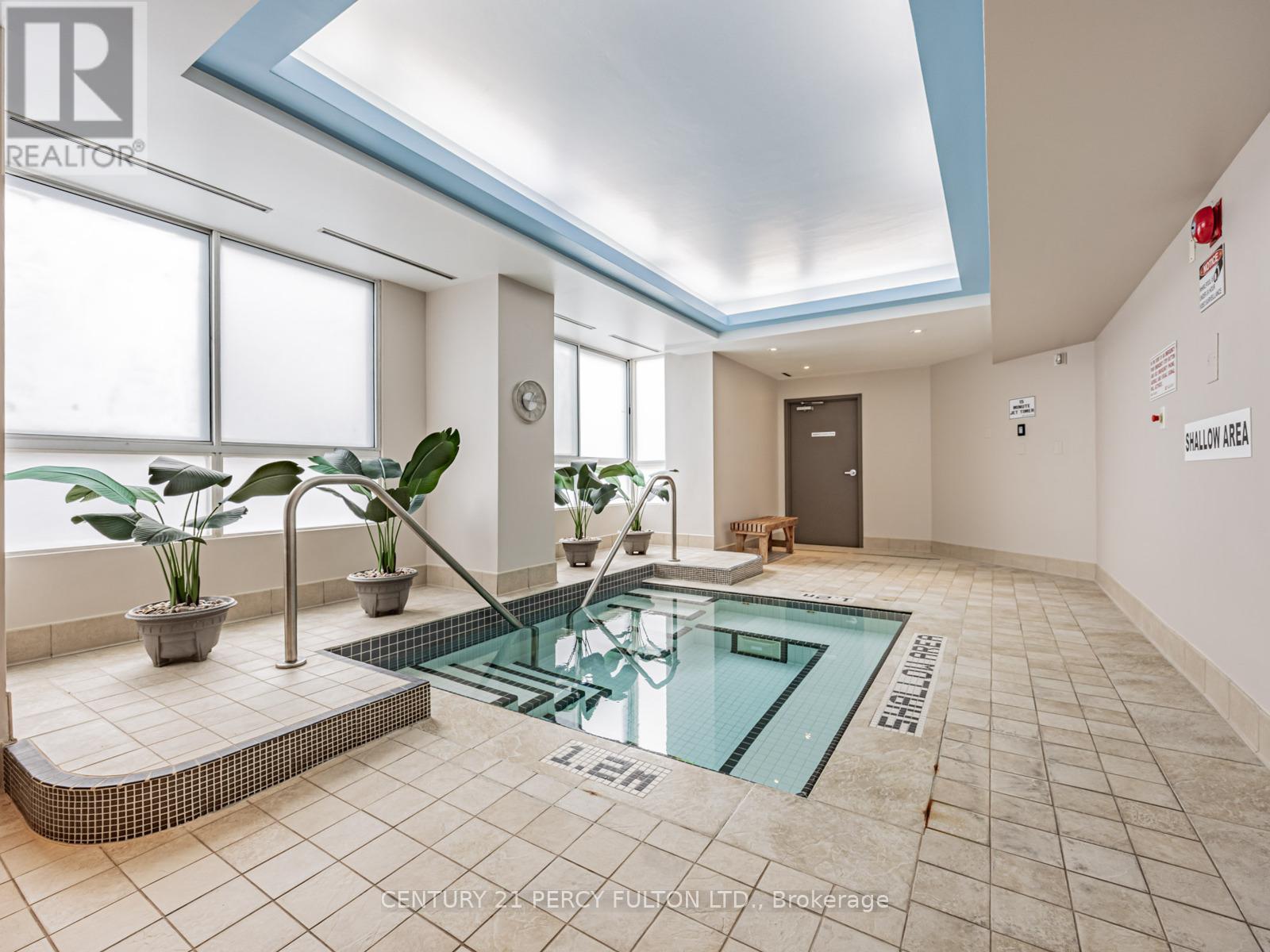 909 - 1485 Lakeshore Road E, Mississauga, Ontario  L5E 3G2 - Photo 26 - W12670034