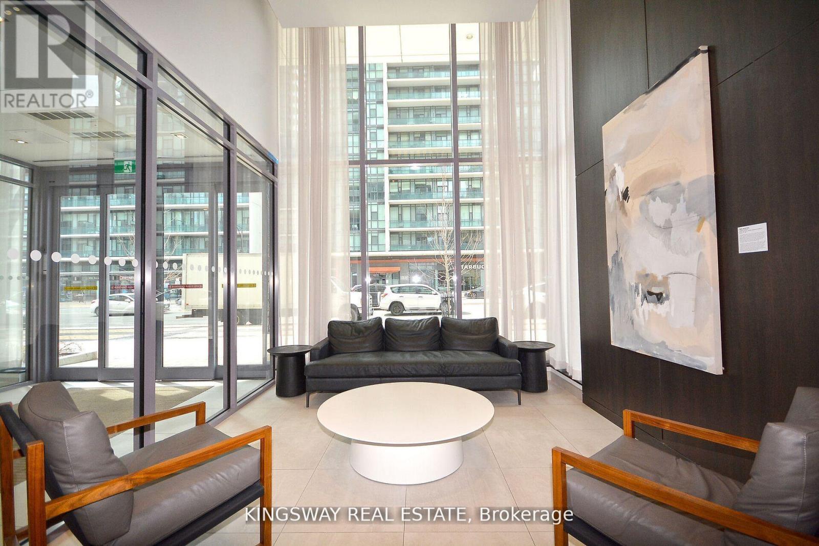 3311 - 4065 Confederation Parkway, Mississauga, Ontario  L5B 0L4 - Photo 3 - W12670036