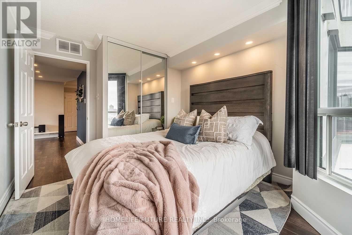 1209 - 4460 Tucana Court, Mississauga, Ontario  L5R 3K9 - Photo 11 - W12670042