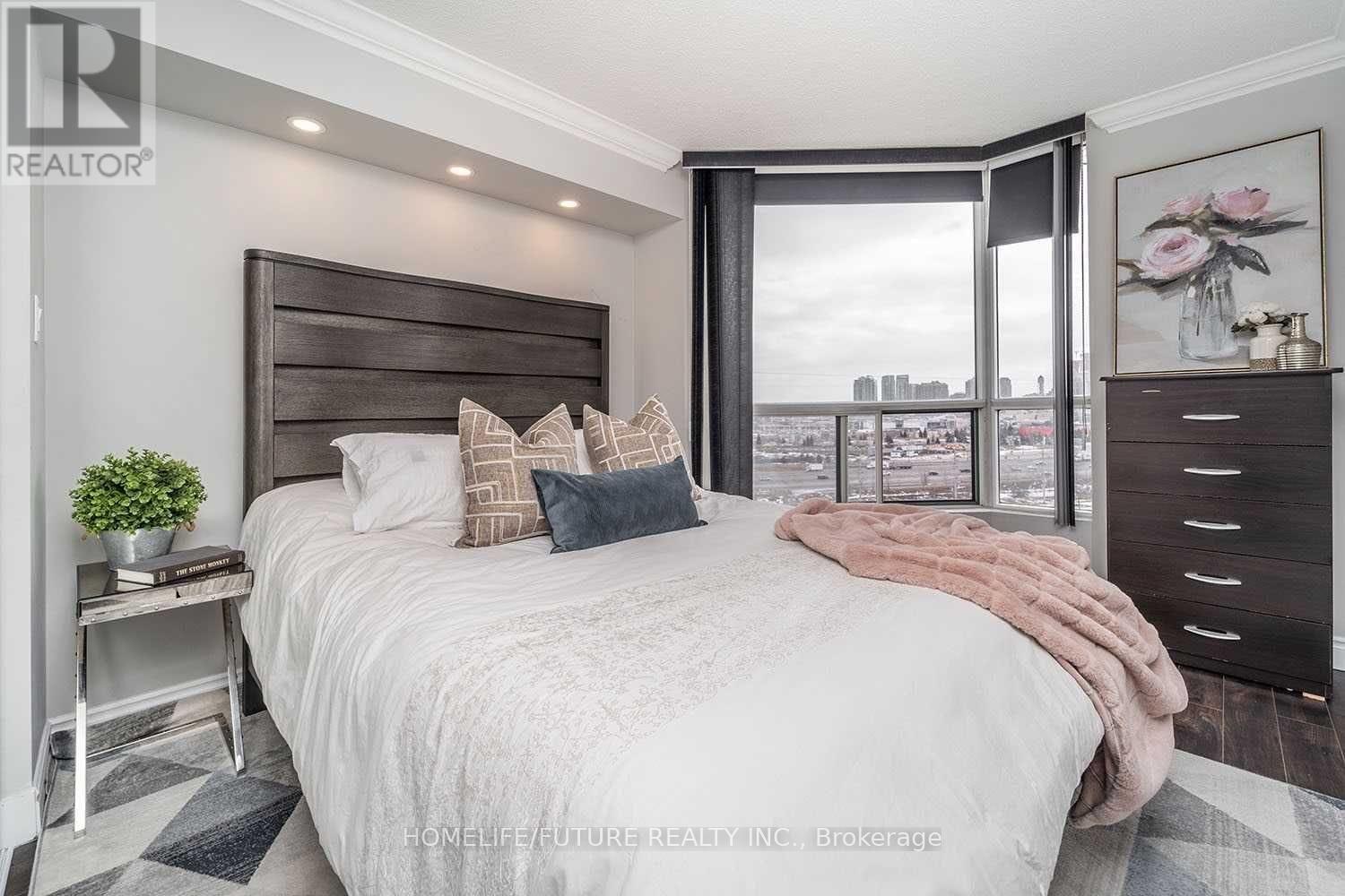 1209 - 4460 Tucana Court, Mississauga, Ontario  L5R 3K9 - Photo 9 - W12670042