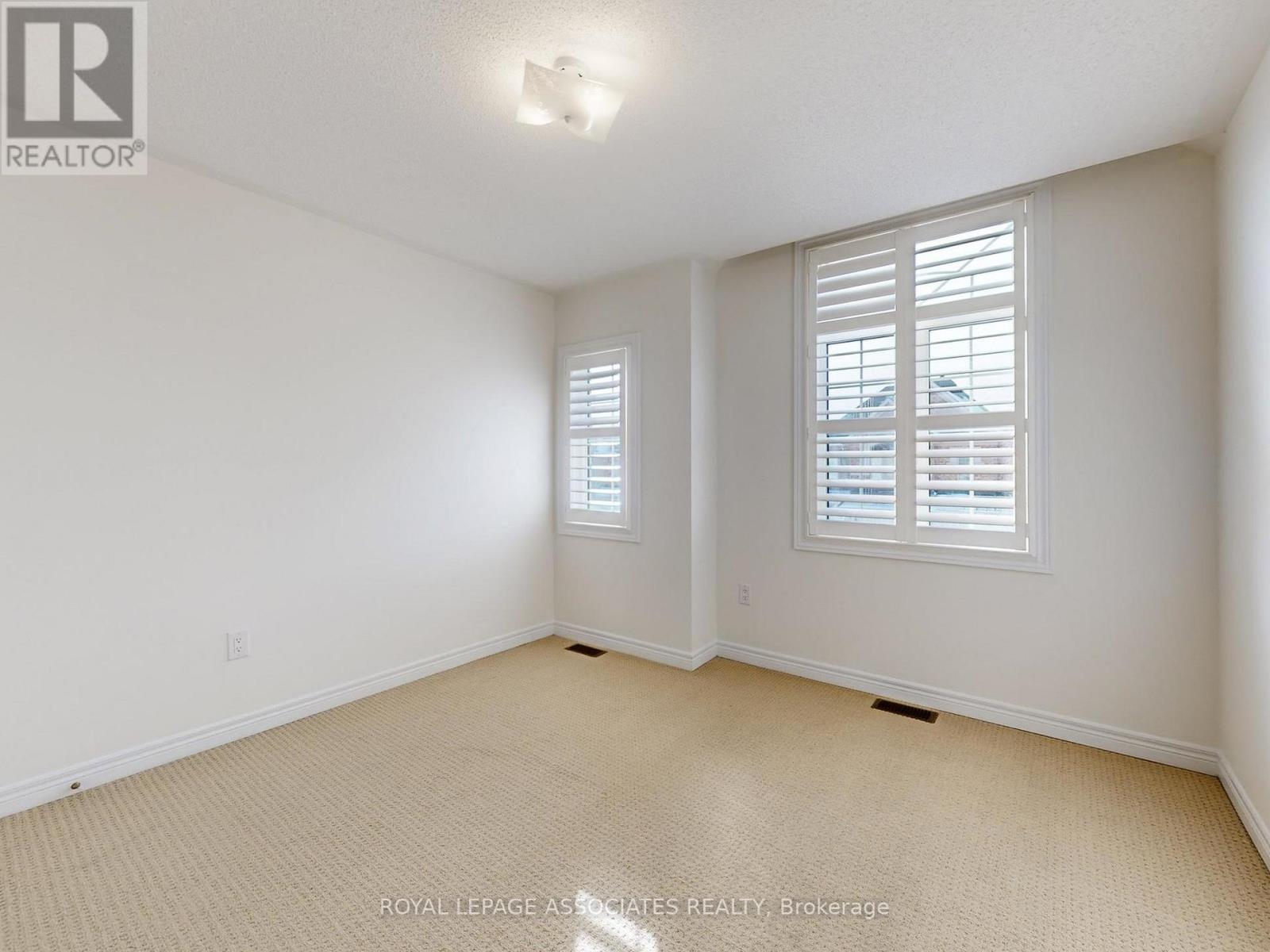 10 Lloyd Crescent, Brampton, Ontario  L7A 4J5 - Photo 40 - W12670078