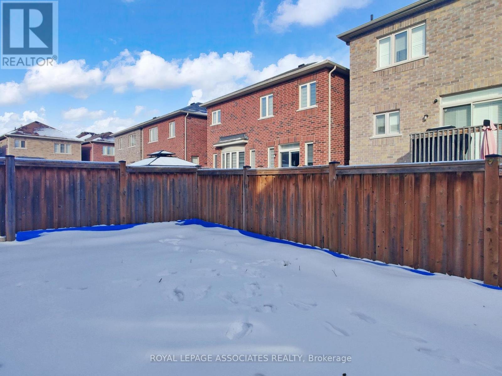 10 Lloyd Crescent, Brampton, Ontario  L7A 4J5 - Photo 50 - W12670078