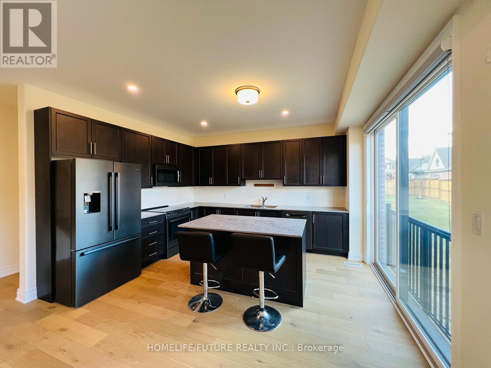 9 Fairhurst Street, Port Hope, Ontario  L1A 0E4 - Photo 7 - X12669974