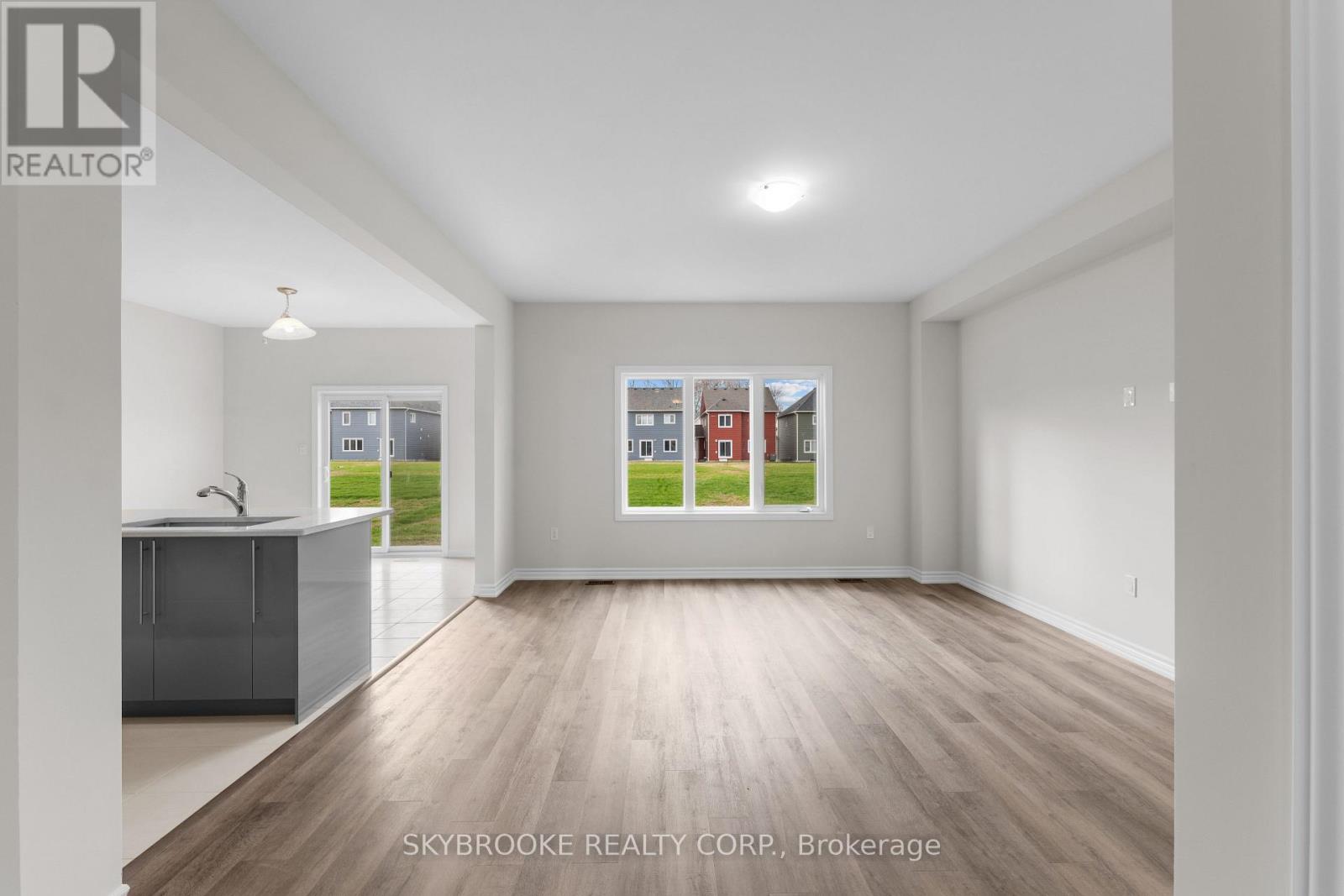 350 Mceachern Lane, Gravenhurst, Ontario  P1P 0H8 - Photo 15 - X12670020