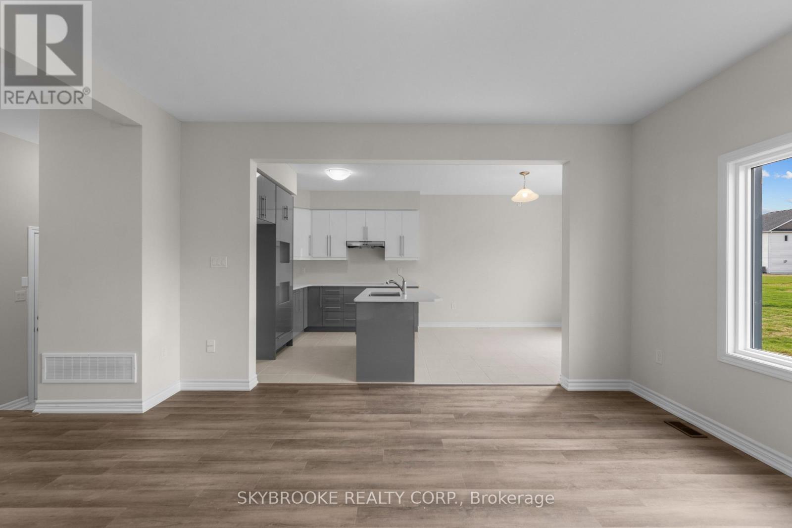 350 Mceachern Lane, Gravenhurst, Ontario  P1P 0H8 - Photo 16 - X12670020