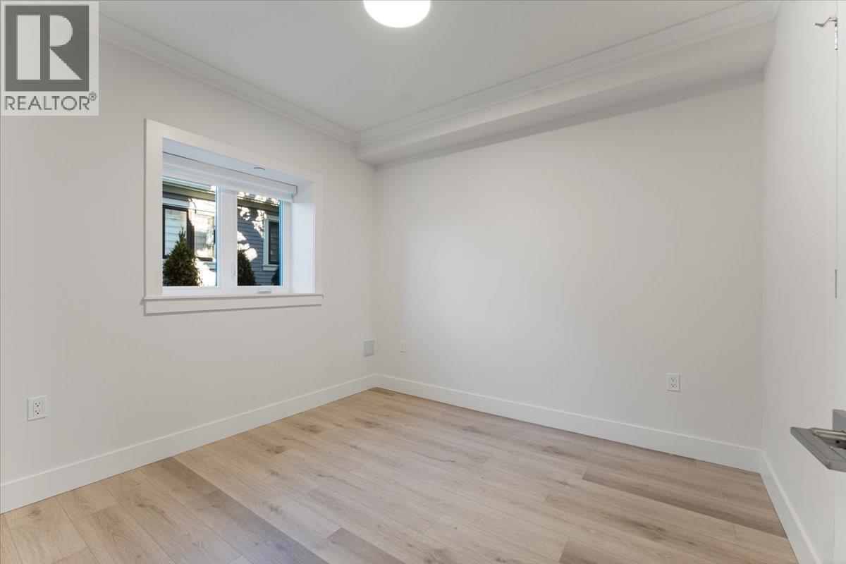 2229 W 16th Avenue, Vancouver, British Columbia  V6K 3B4 - Photo 24 - R3076354