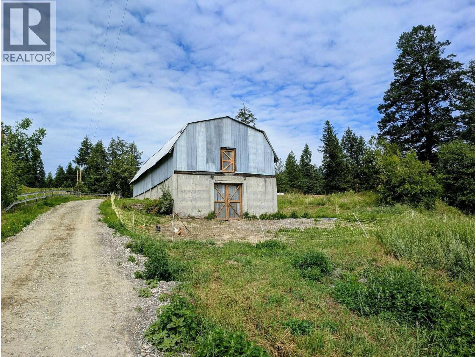 9811 Marguerite Ferry West No 2 Road, Quesnel, British Columbia  V2J 6R6 - Photo 30 - R3022673