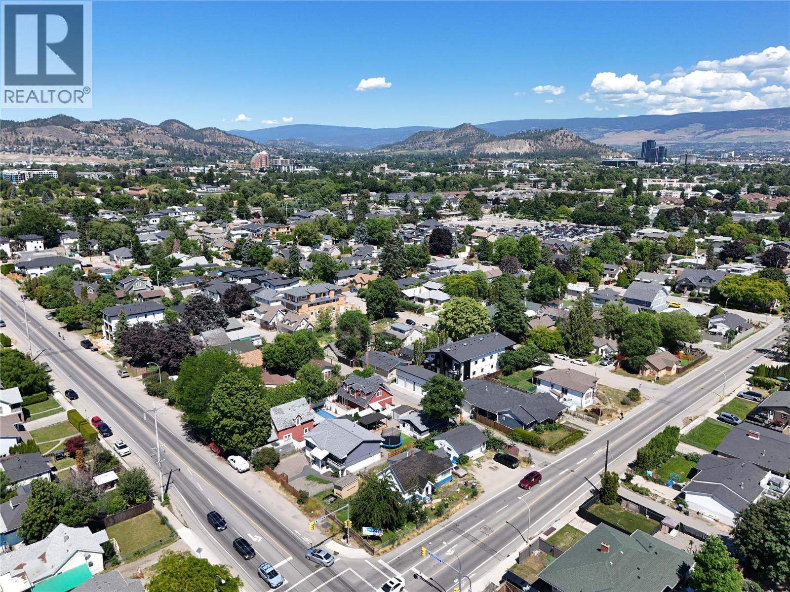 706 Rose Avenue Kelowna, BC V1Y5K2_4