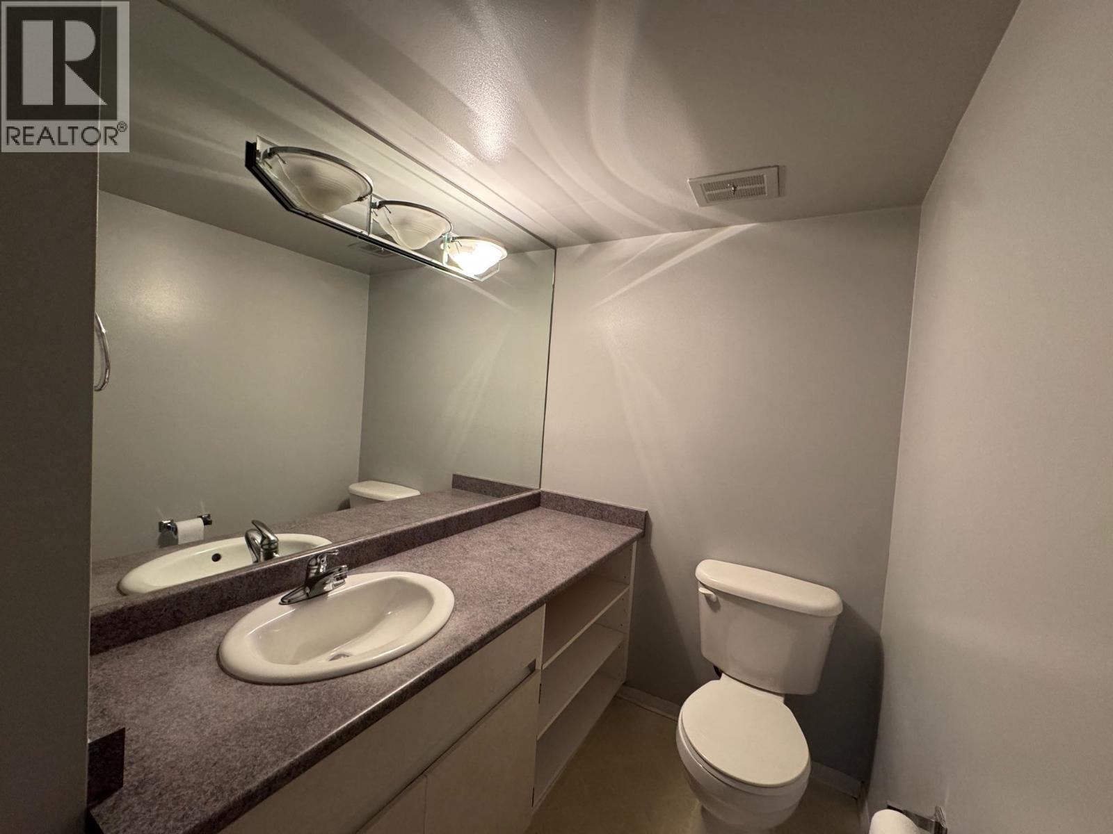 1401 3755 Bartlett Court, Burnaby, British Columbia  V3J 7G7 - Photo 13 - R3070573