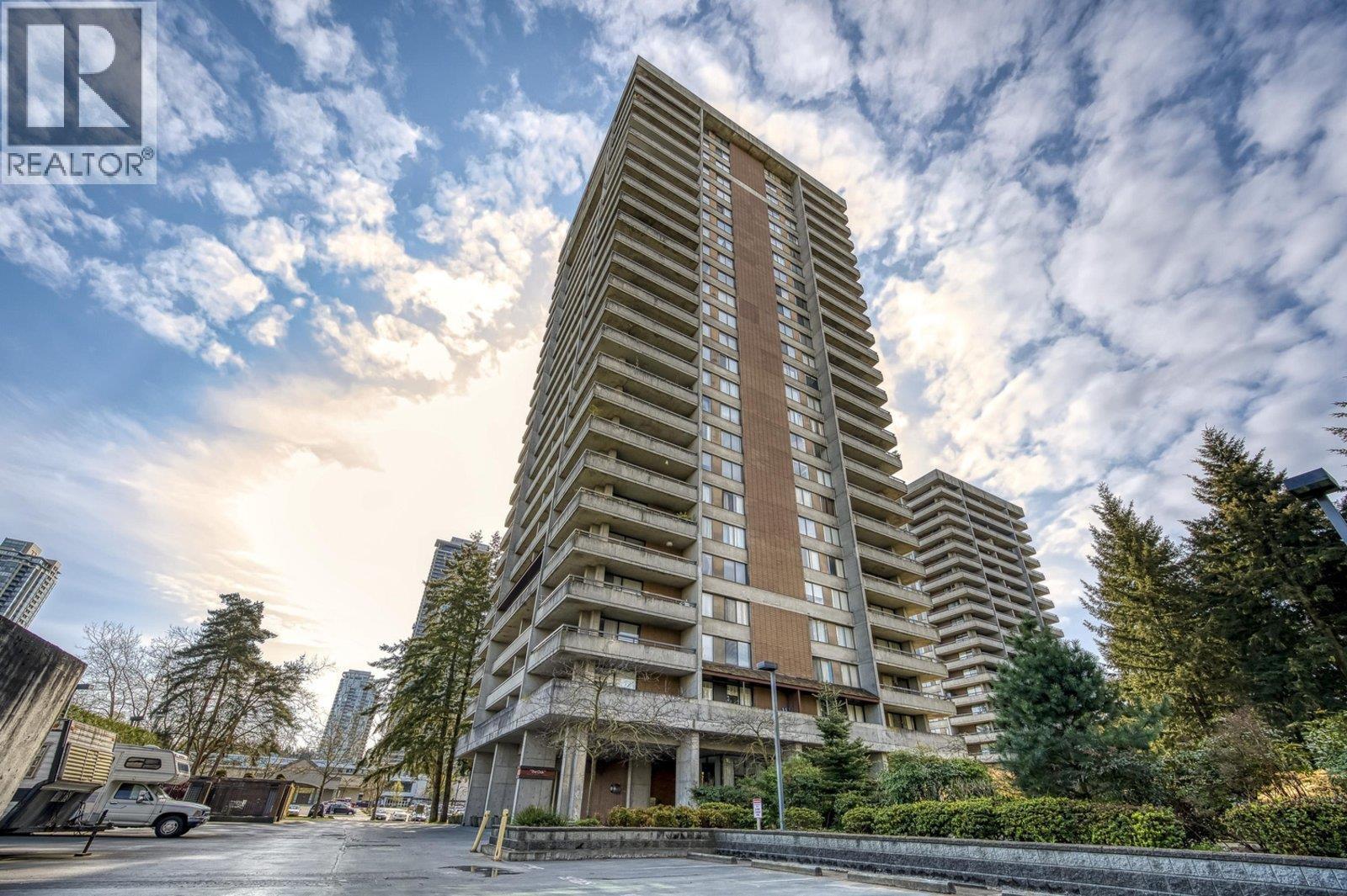 1401 3755 Bartlett Court, Burnaby, British Columbia  V3J 7G7 - Photo 1 - R3070573