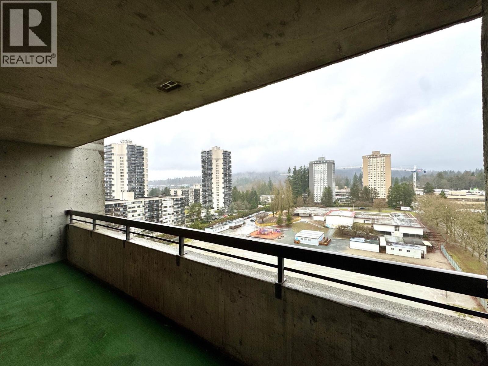 1401 3755 Bartlett Court, Burnaby, British Columbia  V3J 7G7 - Photo 15 - R3070573