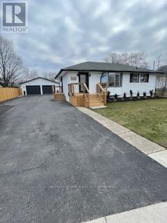Lower - 508 Geneva Street, St. Catharines, Ontario  L2R 2H6 - Photo 1 - X12670120