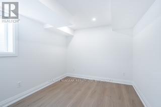 Lower - 508 Geneva Street, St. Catharines, Ontario  L2R 2H6 - Photo 13 - X12670120