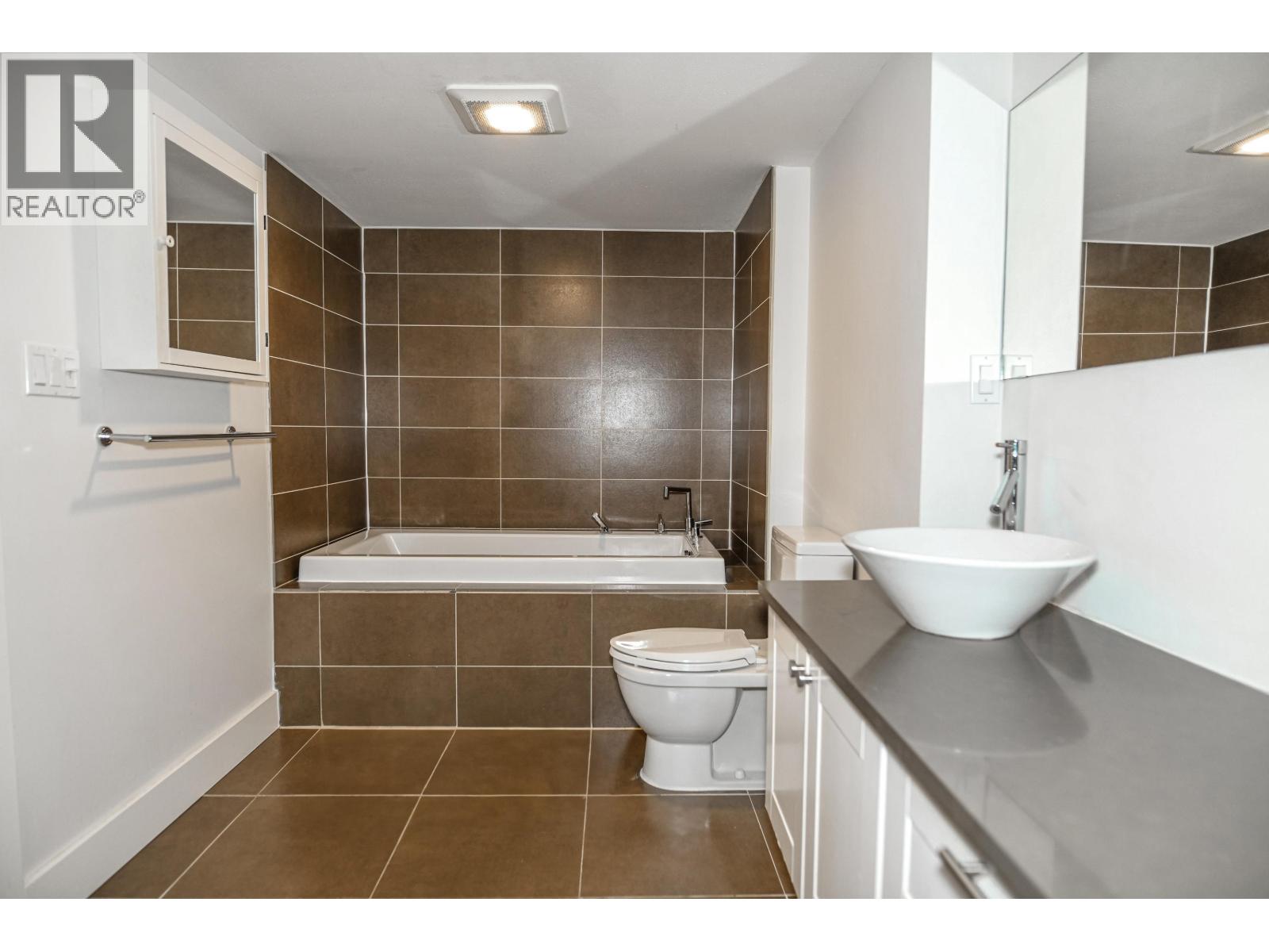 202 1188 Quebec Street, Vancouver, British Columbia  V6A 4B3 - Photo 22 - R3076695