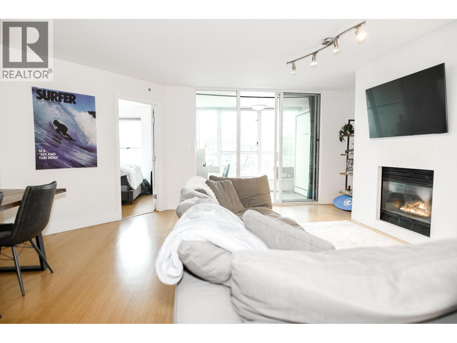 202 1188 Quebec Street, Vancouver, British Columbia  V6A 4B3 - Photo 9 - R3076695