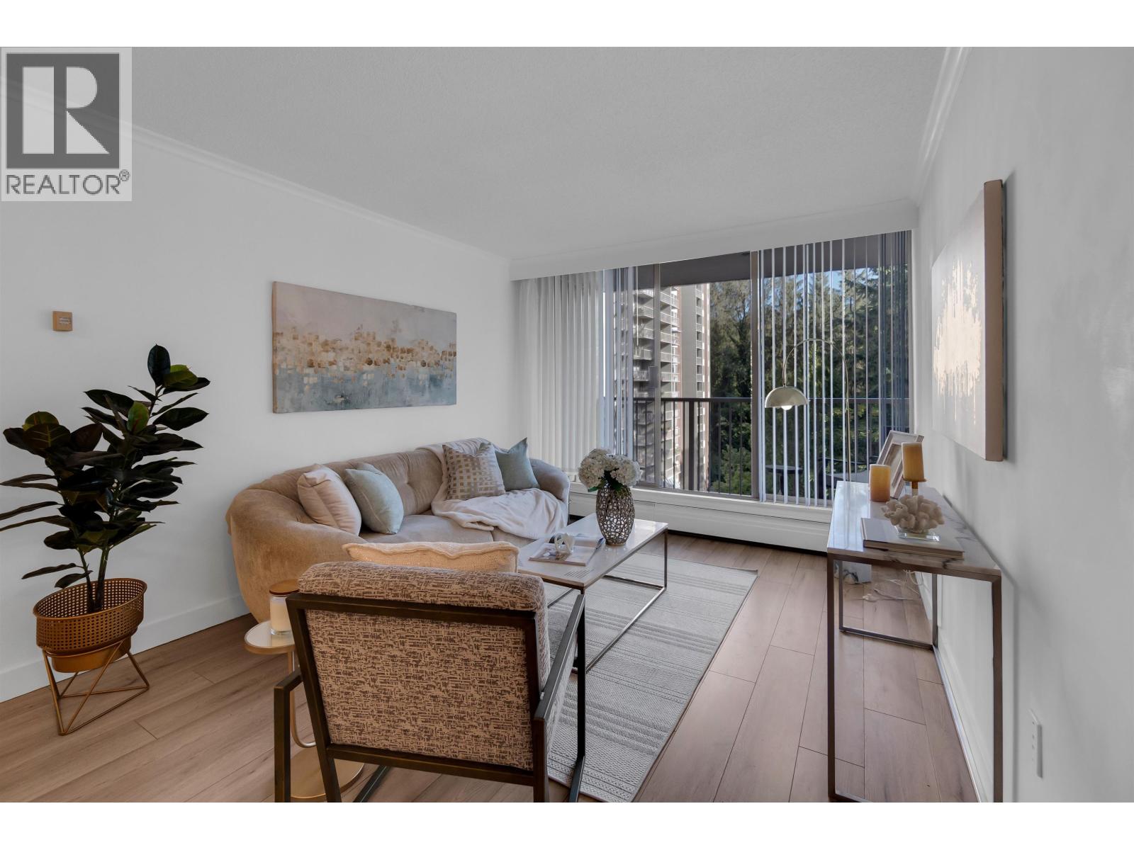 807 2004 Fullerton Avenue, North Vancouver, British Columbia V7P 3G8 - Photo 4 - R3076708