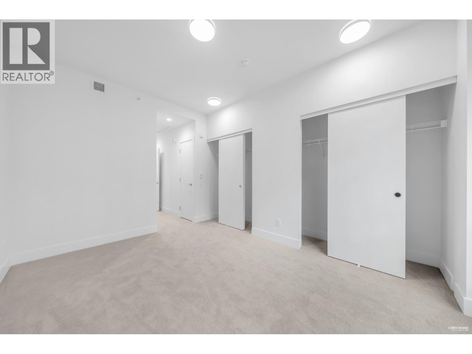 105 2320 Emery Court, North Vancouver, British Columbia V7J 0G3 - Photo 13 - R3076709