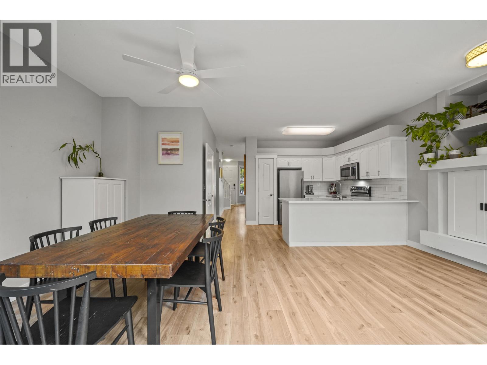 24369 101 Avenue, Maple Ridge, British Columbia  V2W 1W8 - Photo 11 - R3076718