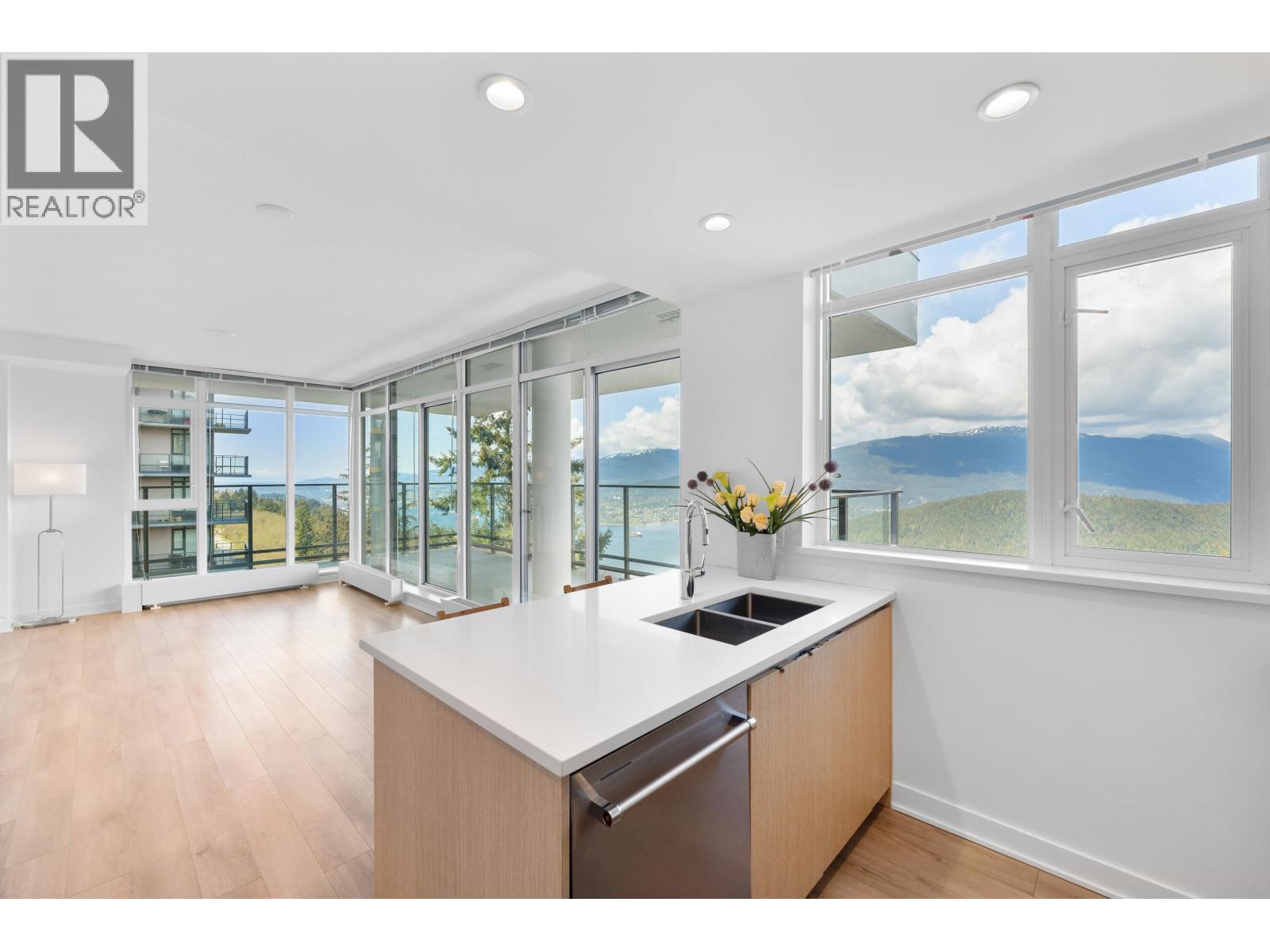 1106 8940 University Crescent, Burnaby, British Columbia  V5A 0E7 - Photo 15 - R3076525